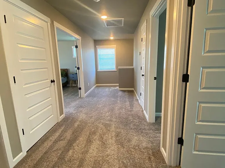 8920 W Caelen Ave — Photo 8