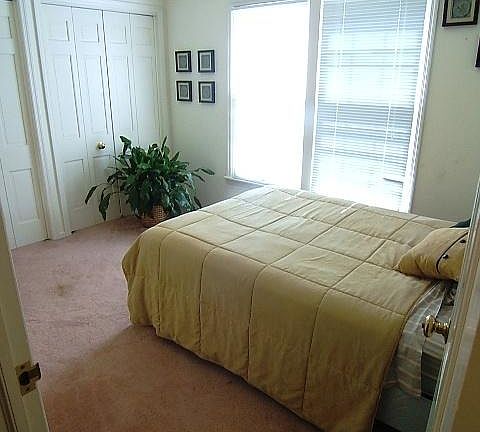 3rd image of 658 S 3rd St #658