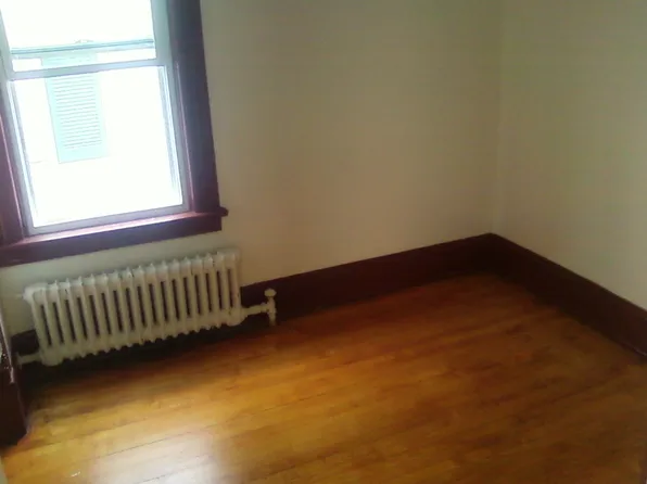 44 Dana Ave APT 2, Albany, NY 12208