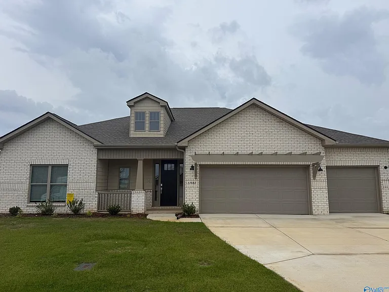 22882 Ansley Dr — Photo 3