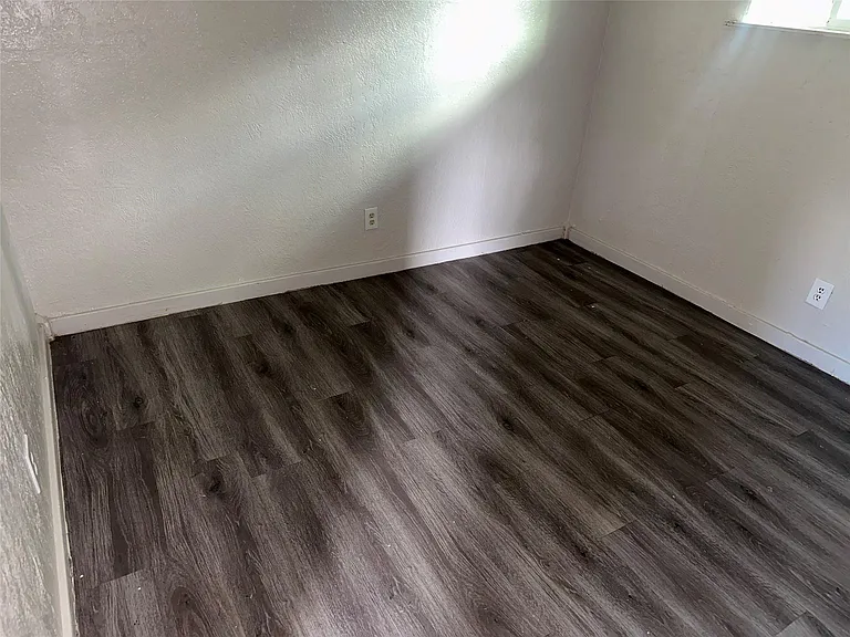 5409 Suez St #4 — Photo 12