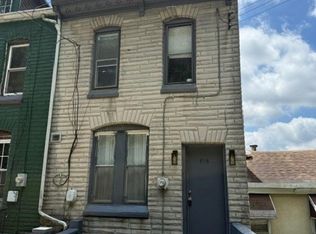 816 S 9th St, Reading, PA 19602