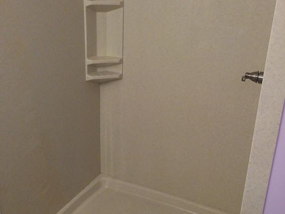 5th image of 9354 Castle York Ct Unit 2010