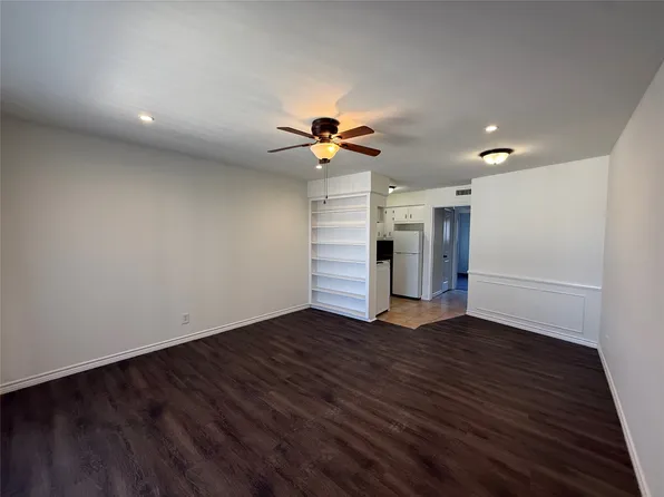 5001 Bowser Ave APT 222, Dallas, TX 75209