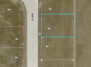 595 Root St, Grand Island, NE 68801