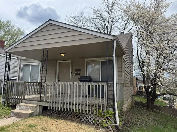 1600 Cypress Ave, Kansas City, MO 64127