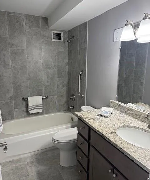 3082 S Wheeling Way #211 — Photo 13
