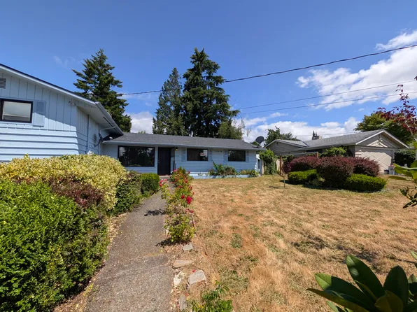 23442 27th Ave S, Seattle, WA