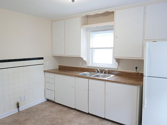 3rd image of 1516 Hamelink Dr