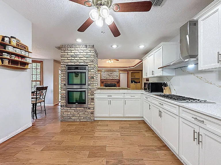 1055 Riverside Ridge Rd — Photo 36