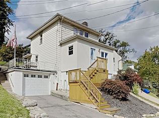 4487 Morefield St, Pittsburgh, PA