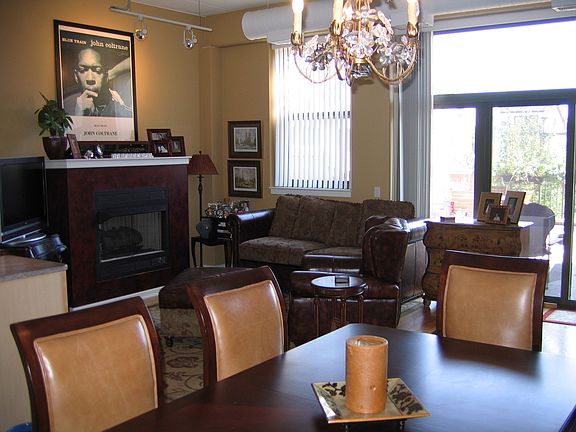 Extra-Wide Floor Plan