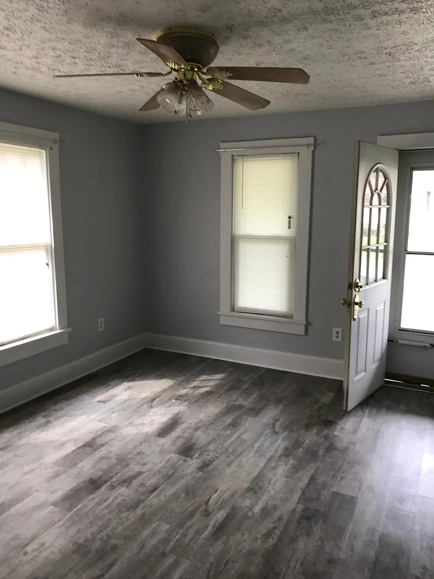 814 Reese Ave photo 1