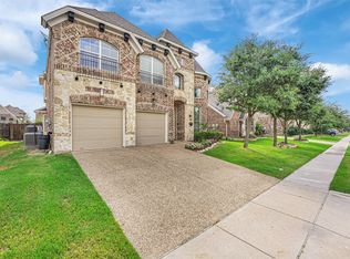 6944 Sea Harbor Dr, Grand Prairie, TX 75054