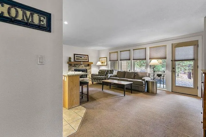 18575 SW Century Dr — Photo 2