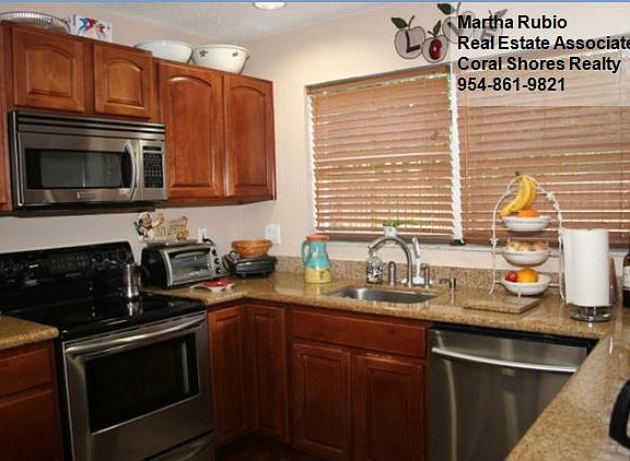 3rd image of 6226 NW 38th Dr