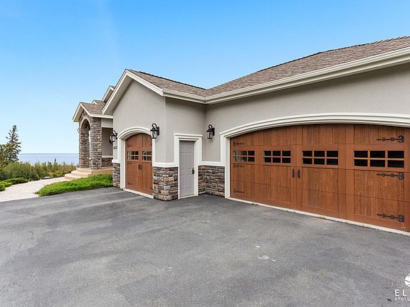 3rd image of 6321 Prominence Pointe Dr