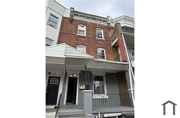 Building Photo - 334 N 62nd St #2R