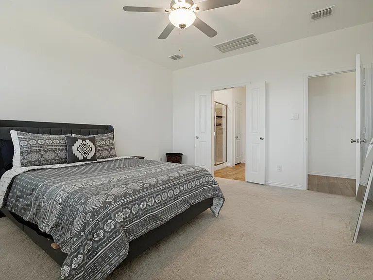 328 Ardsley Ln — Photo 15