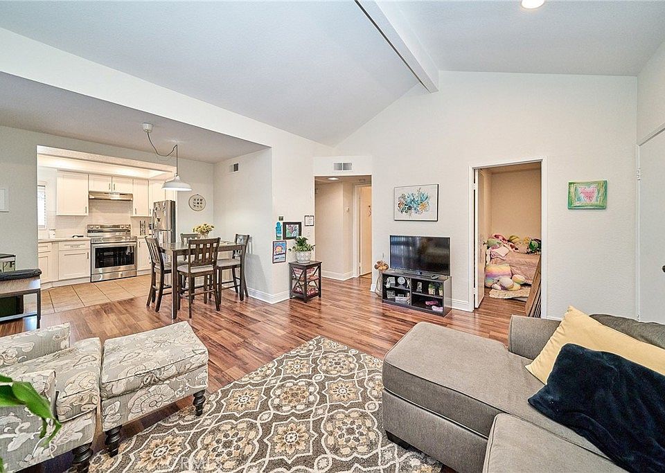 1st image of 22790 Lakeway Dr Unit 458