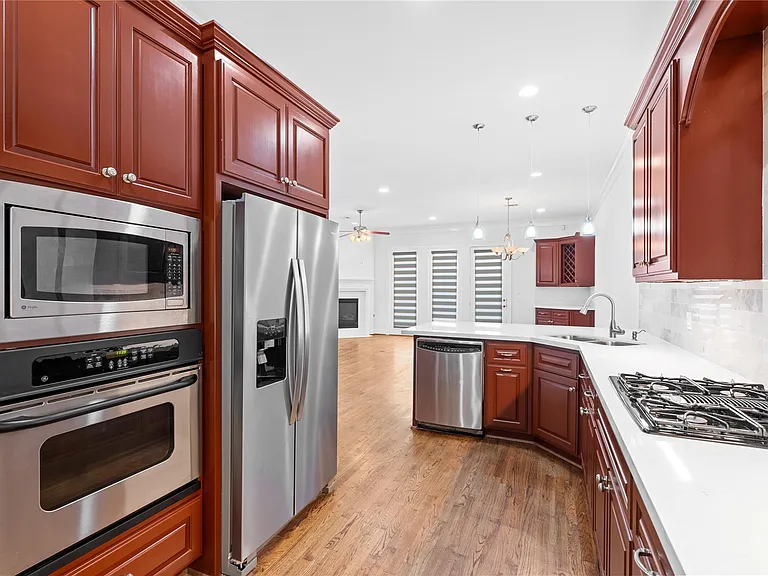 3006 McCulloch Cir — Photo 6