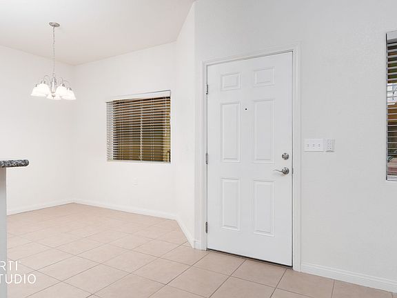 5th image of 400 Hillside Dr #714