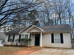 1227 Grass Meadows Ct, Charlotte, NC 28216