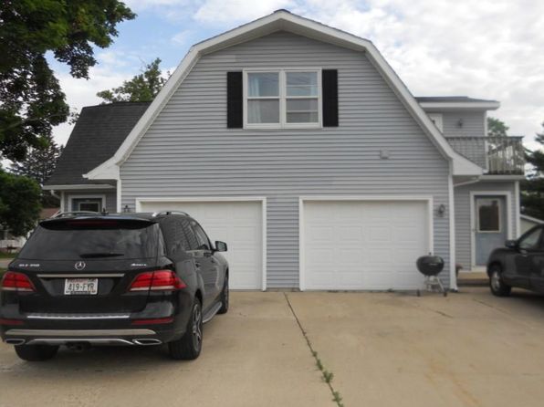 1126-1128 Madison St #1126