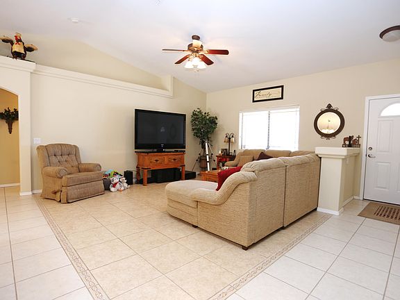 5th image of 3771 Aqua Dr