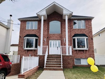 1807 Carlton Ave, Staten Island, NY, 10309