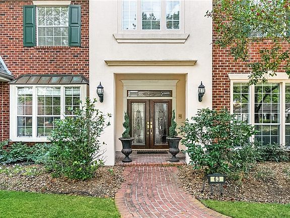 3rd image of 63 Oak Alley Blvd