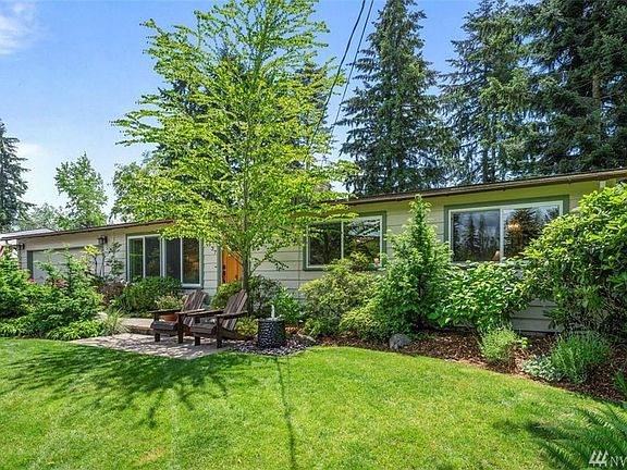 3rd image of 8437 NE 140th St