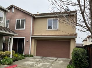 8387 Crystal Walk Cir, Elk Grove, CA 95758