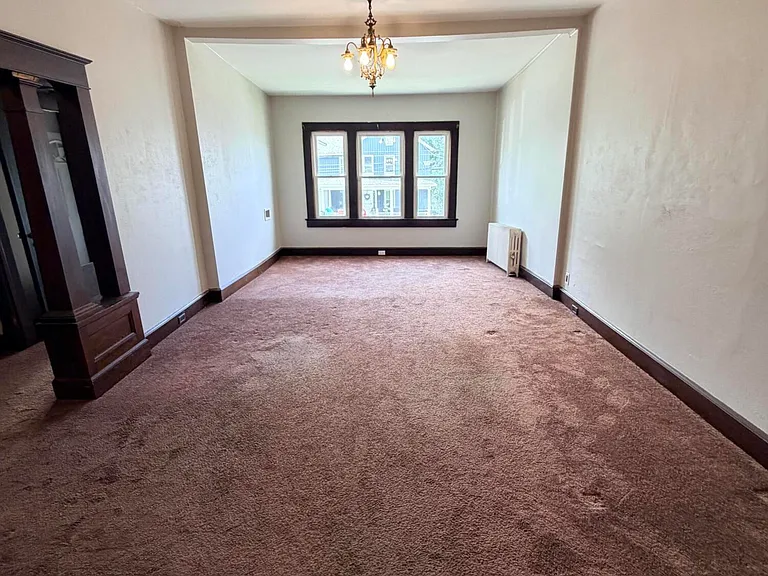 1922 Lafayette St — Photo 6