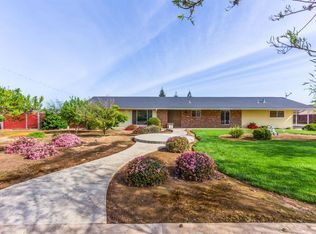 13136 E Tulare Ave, Sanger, CA 93657