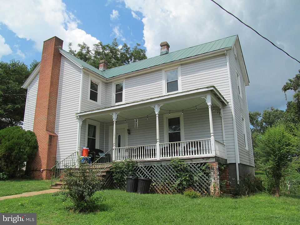 1st image of 145 W Washington St