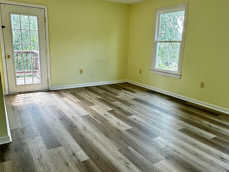 388 Sunset St — Photo 6