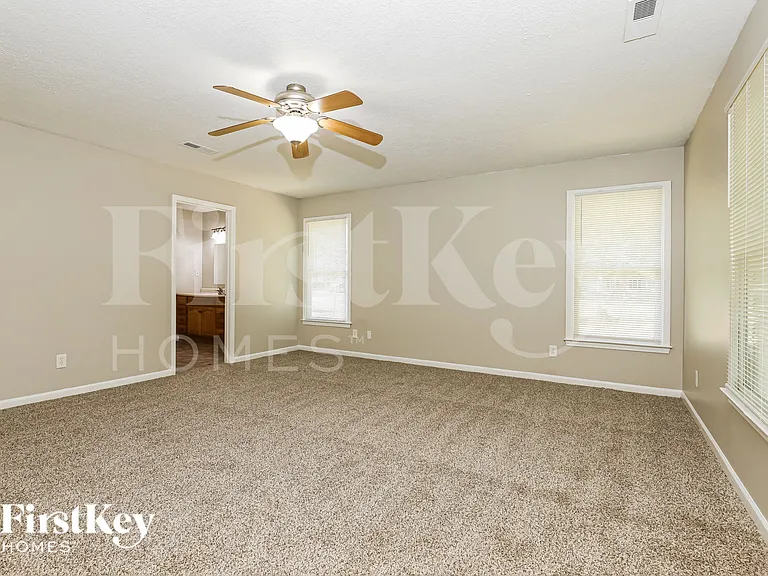 200 Ridge Way — Photo 9