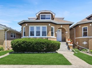 4053 N Mango Ave, Chicago, IL 60634