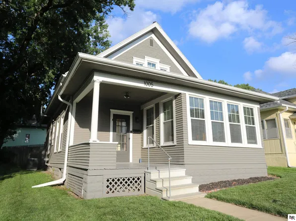 1005 S 38th Ave, Omaha, NE 68105