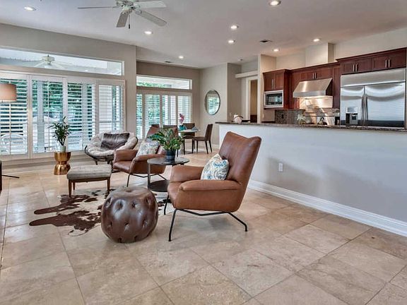 5th image of 8006 Legend Creek Dr