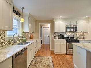 7 Elmwood Dr, Northborough, MA 01532