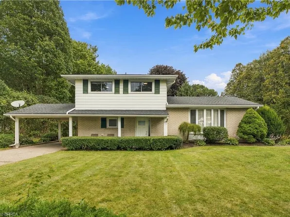 638 Oak Park Rd, Brant, ON N3T 5L8