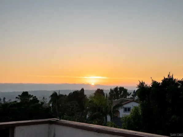 2767 Vista Del Oro, Carlsbad, CA 92009