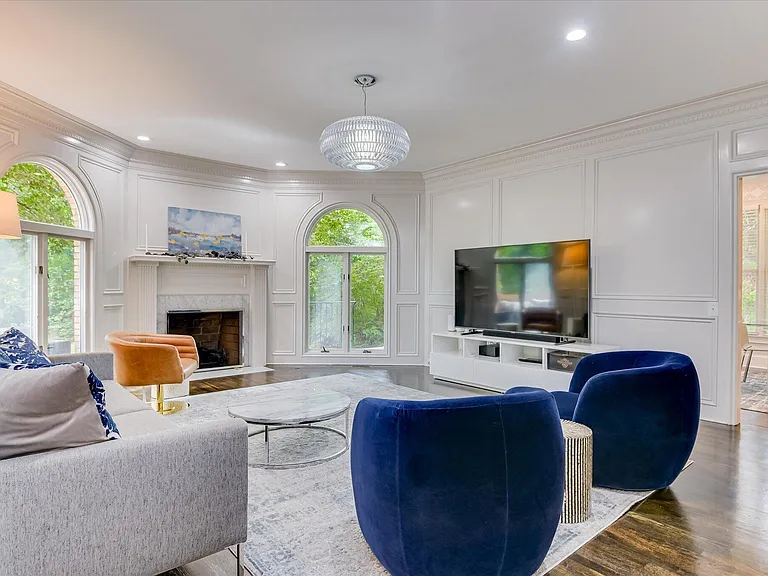 126 Dewberry Ln — Photo 18