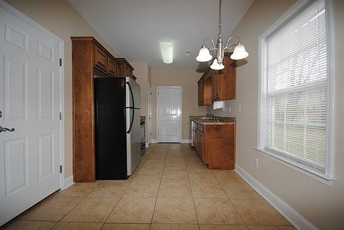 5th image of 1780 Southernwood Dr