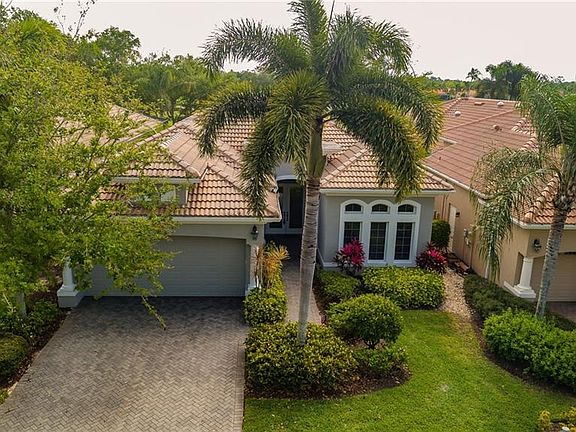 2nd image of 900 Villa Florenza Dr