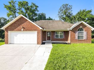 519 Sanders Dr, La Vergne, TN 37086