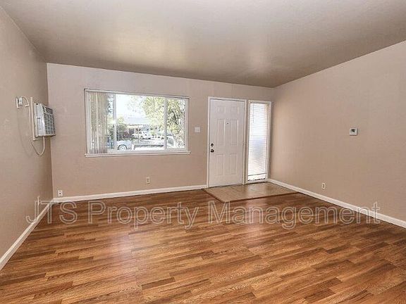 3rd image of 2310 Kenworthy Way