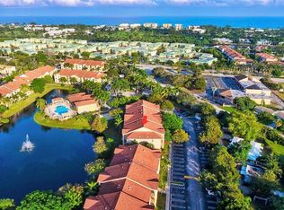 703 Villa Cir #703, Boynton Beach, FL 33435